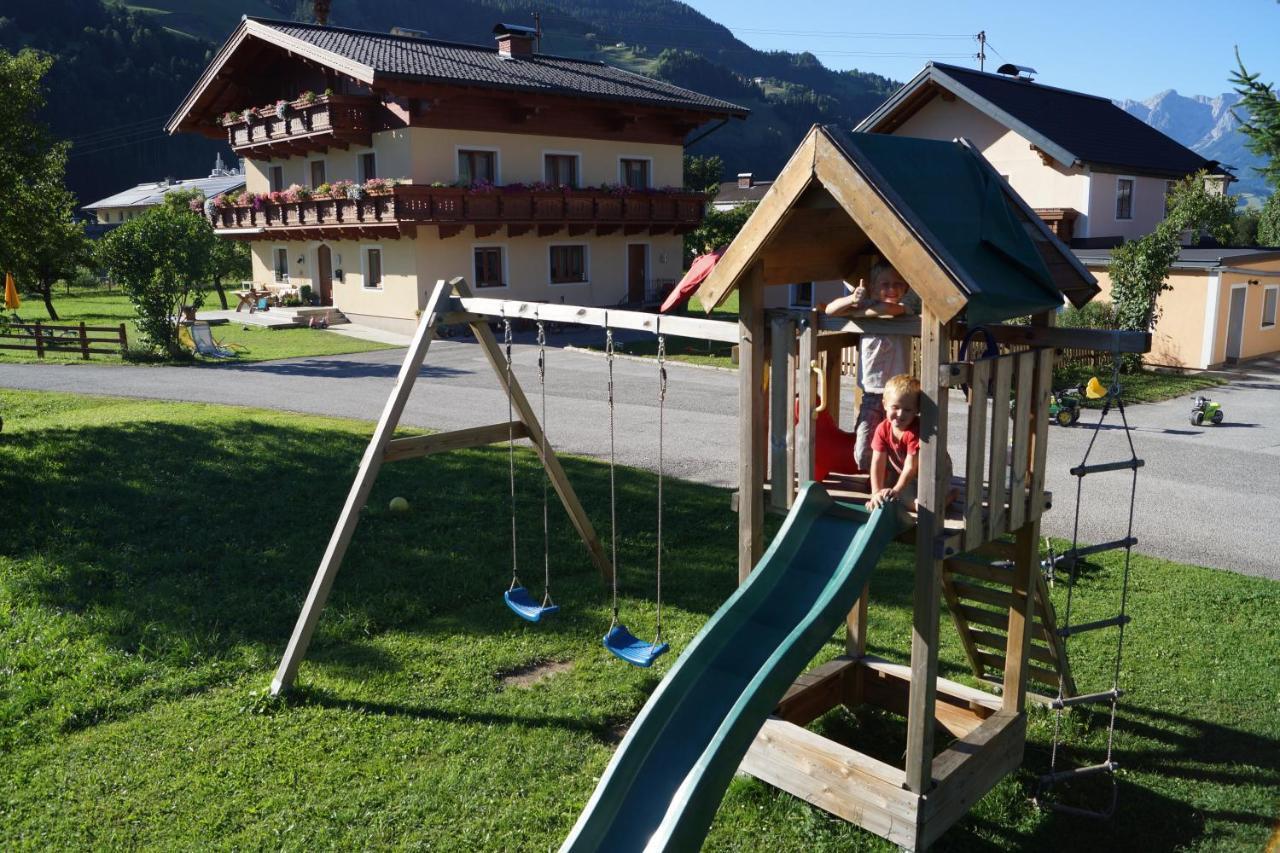 Bio-Bauernhof Reiterhof Villa Sankt Johann im Pongau Buitenkant foto
